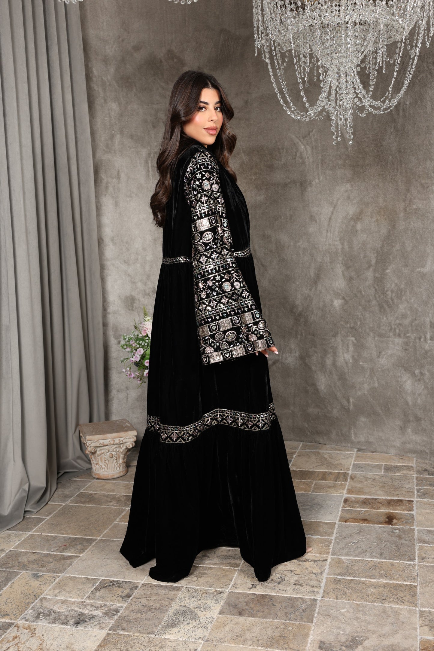 Luxury Black Velvet Embroidered Abaya