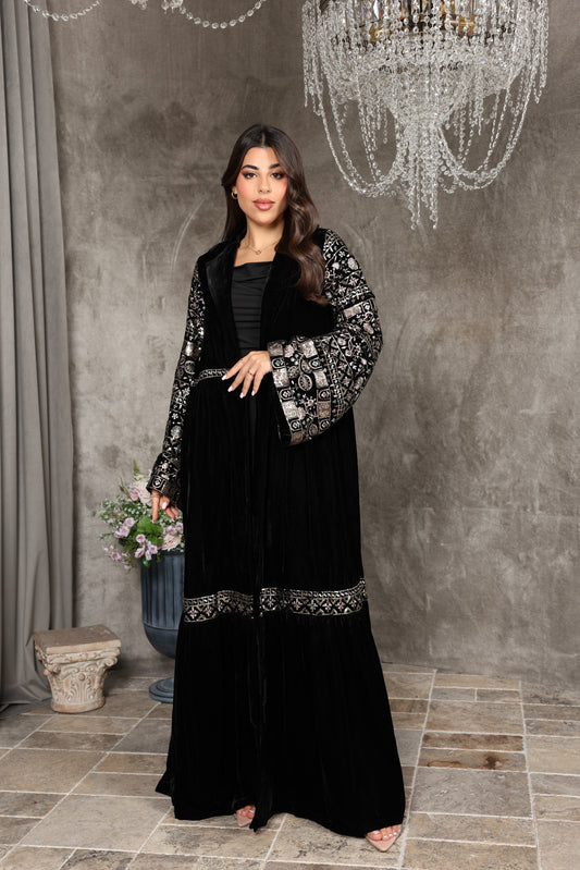 Luxury Black Velvet Embroidered Abaya